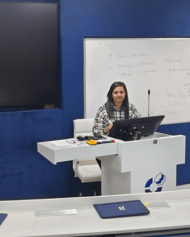 Ritika Sinha presenting a workshop